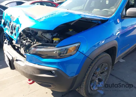 2021 Jeep Cherokee Trailhawk 4X4 from USA, damaged, VIN 1C4PJMBX7MD239895